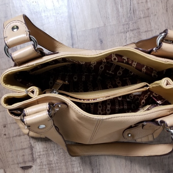 TIGNANELLO MUSTARD TOTE SATCHEL/HOBO - Picture 3 of 5